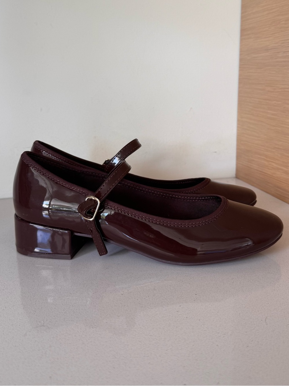 Madden Girl Patent Mary Jane Heels in Burgundy/ Chocolate - Size 7